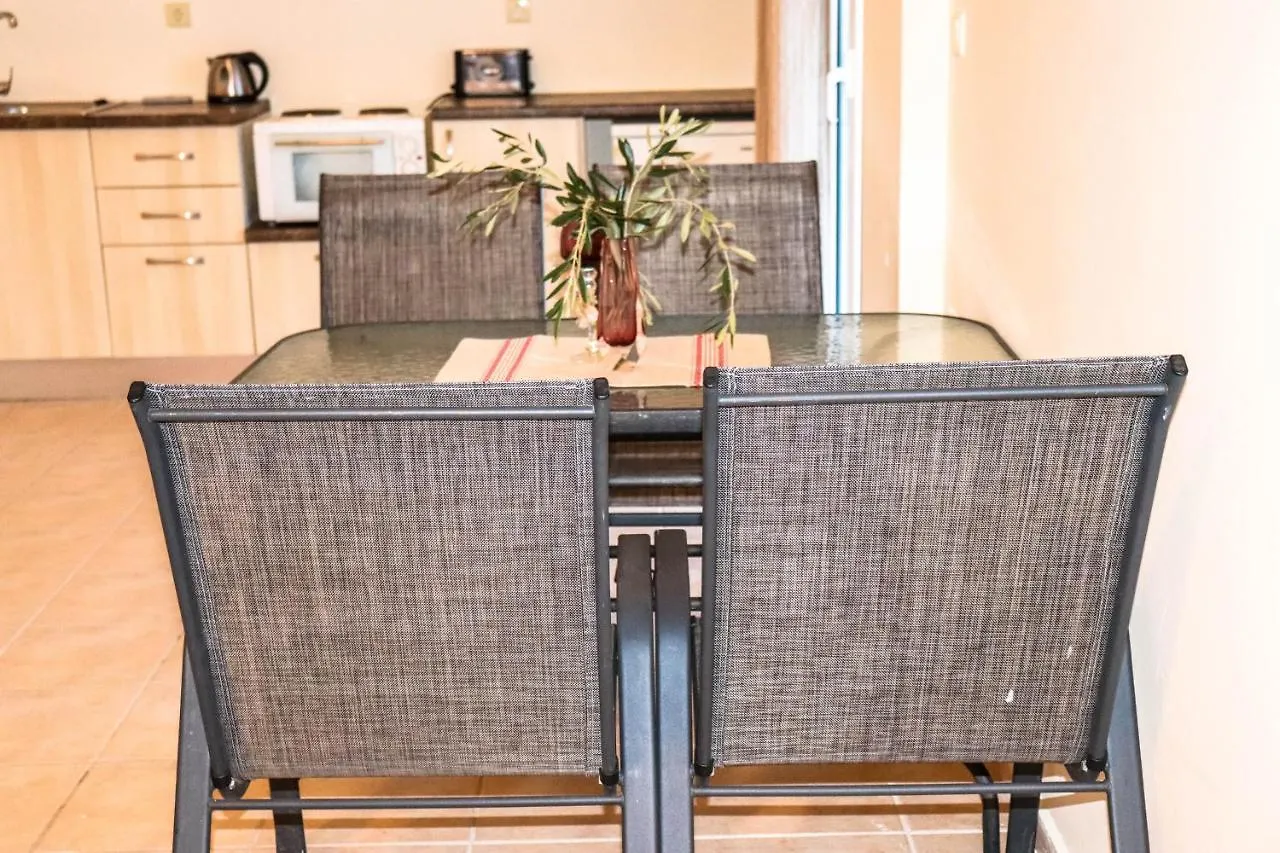Aparthotel Orizontas Studios & Apartments Svoronata